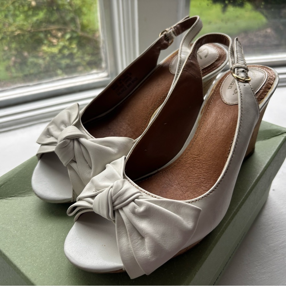 Elegant White Slingback Heels with Bow